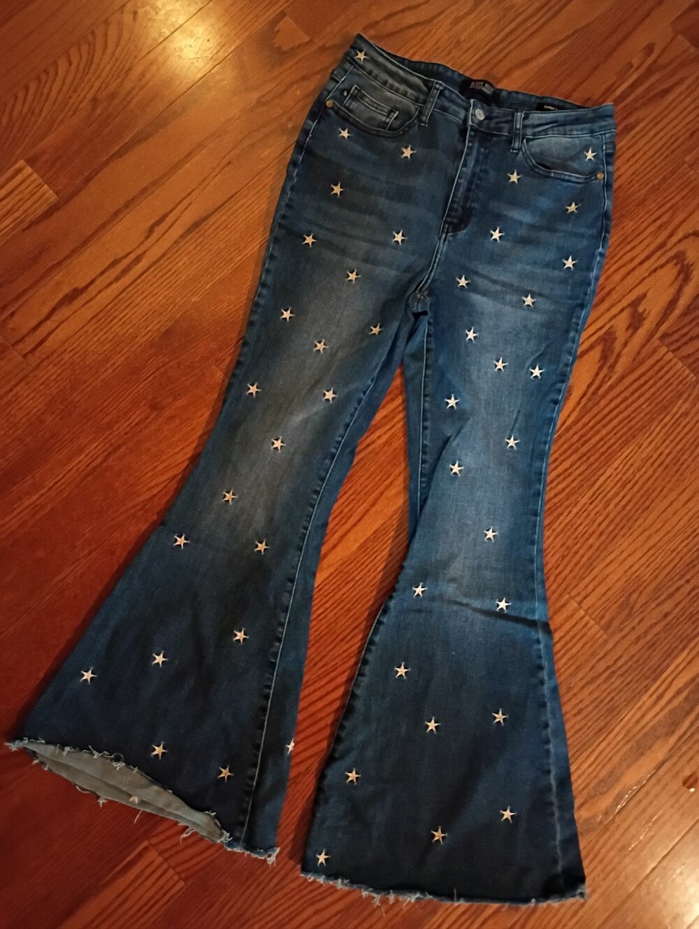 Women's Dark Blue Star-Embroidered Flare Jeans